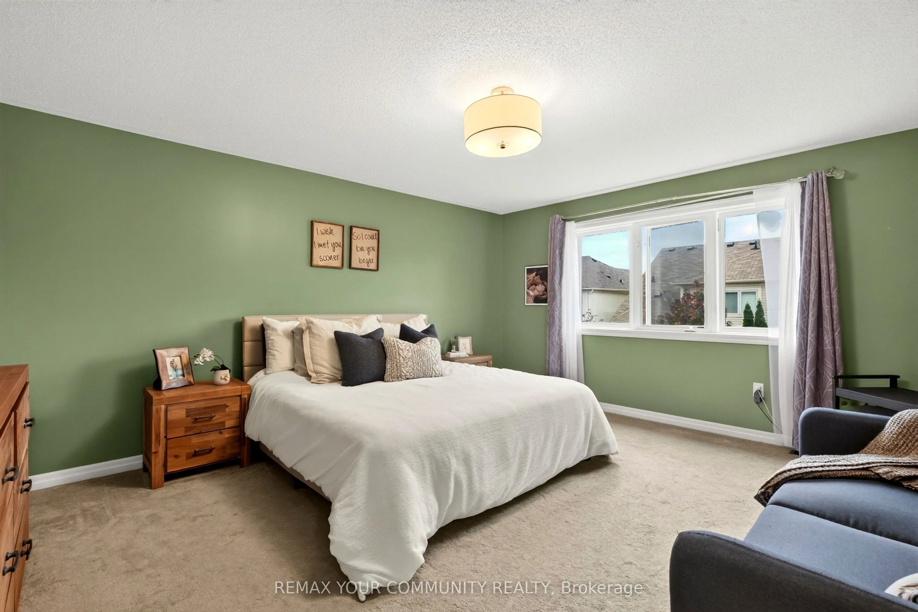 55 Dominion Crescent