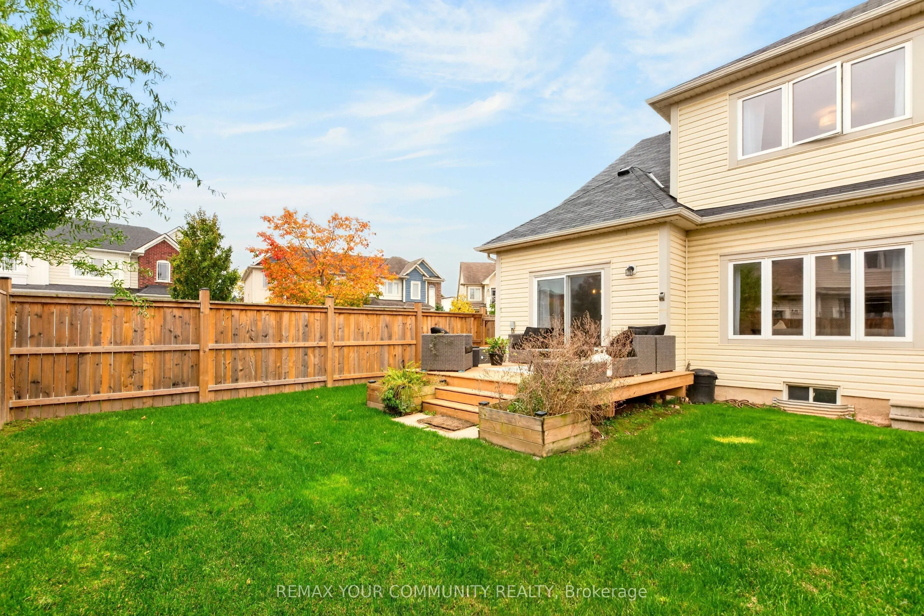 55 Dominion Crescent