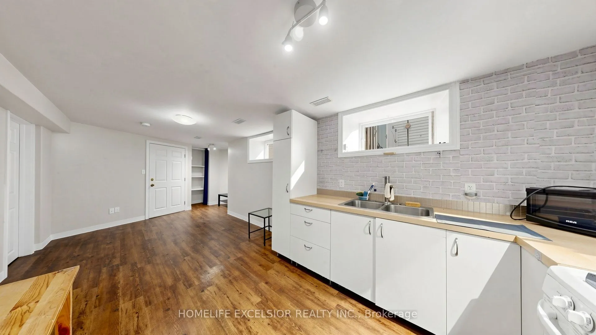 342 King William Street