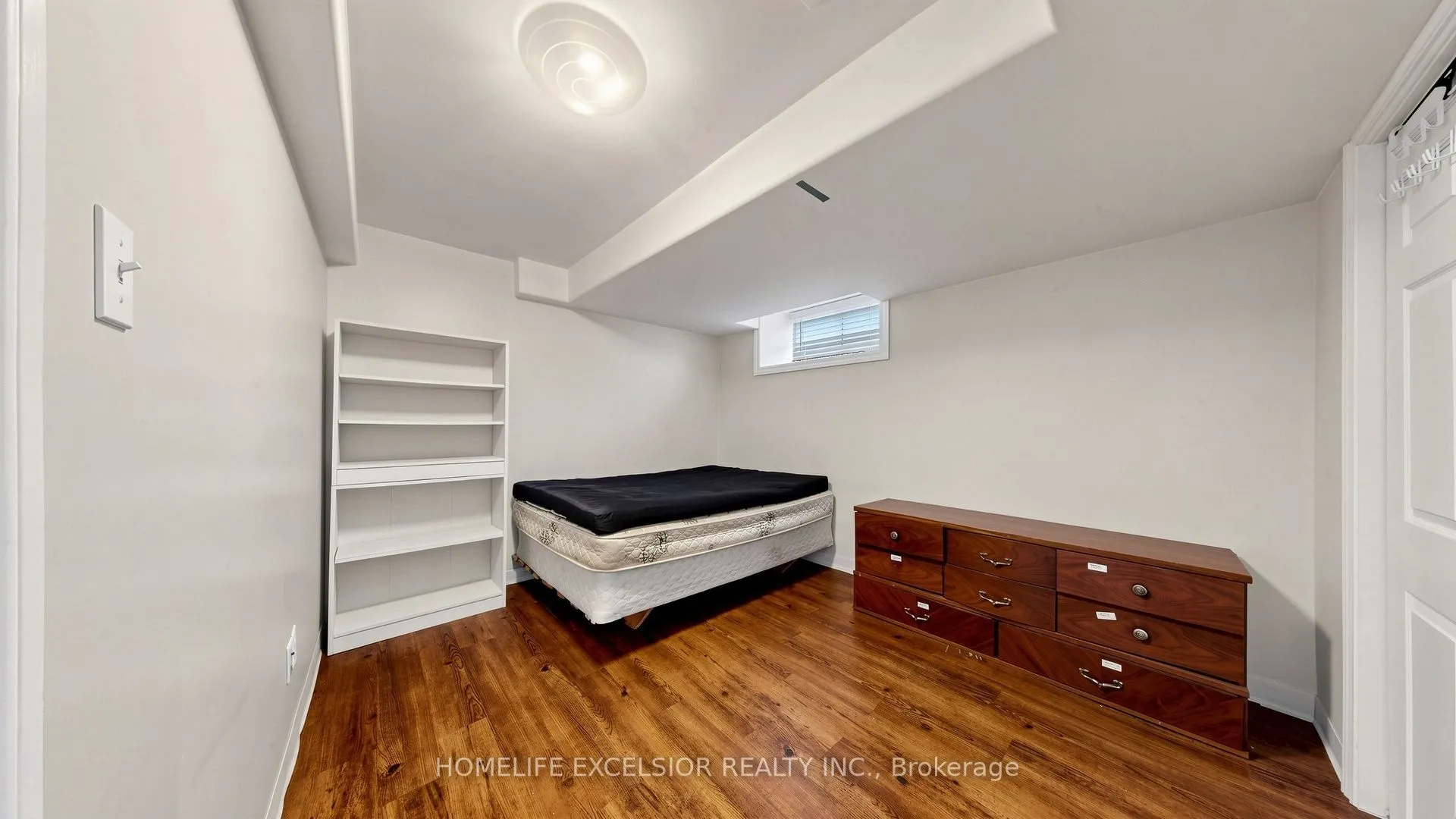 342 King William Street