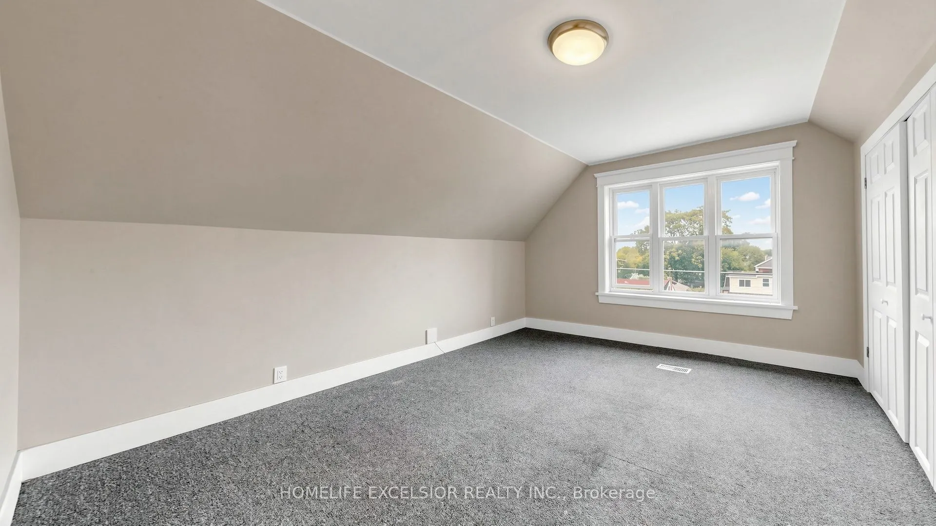 342 King William Street