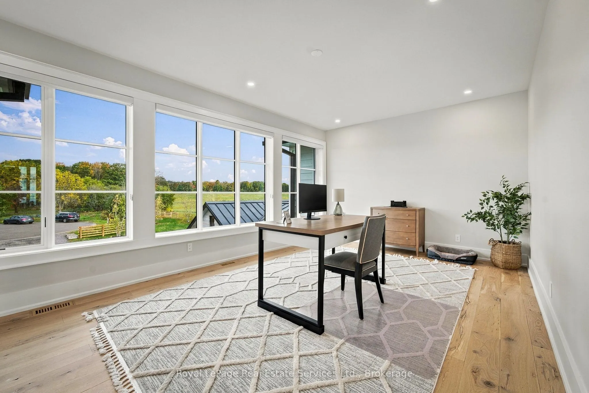 104 Nawautin Drive
