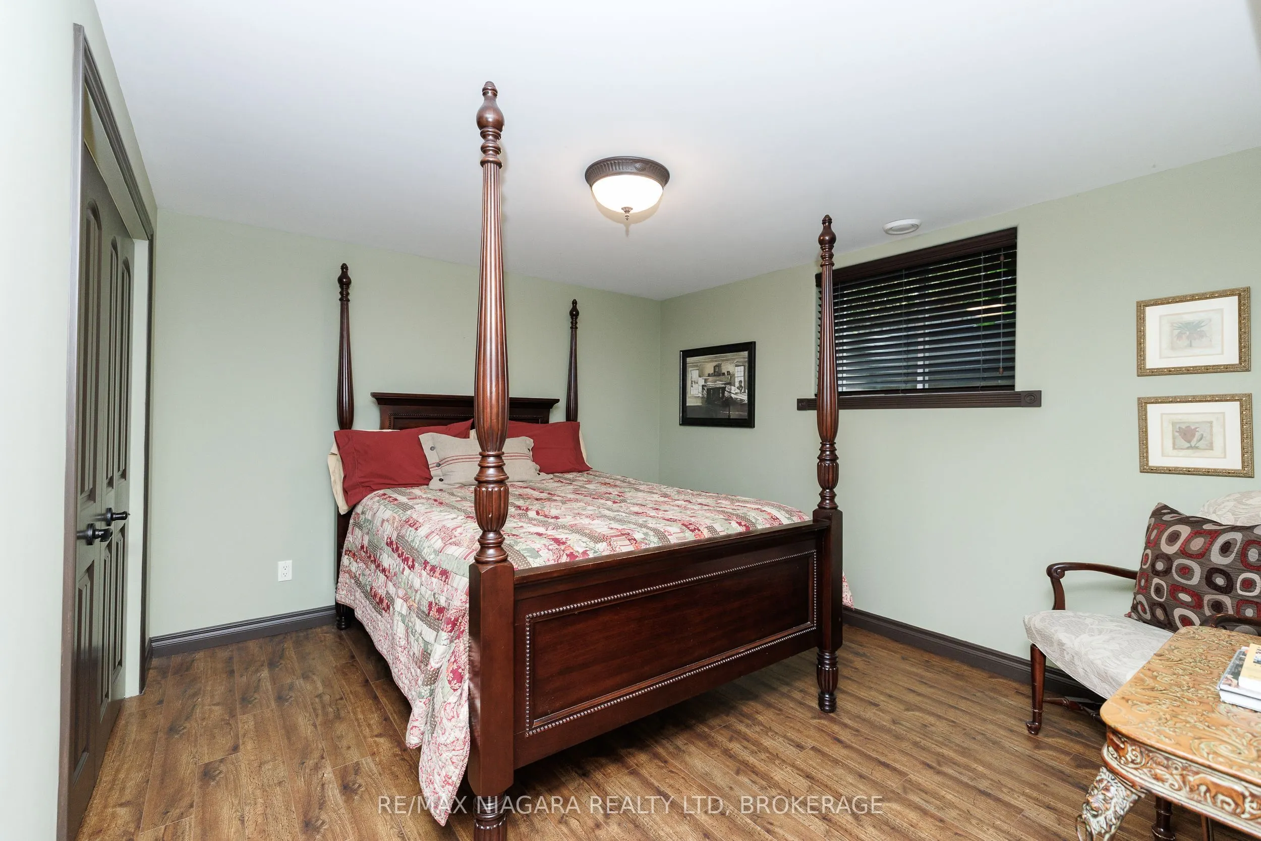 310 Ridge Road S #10