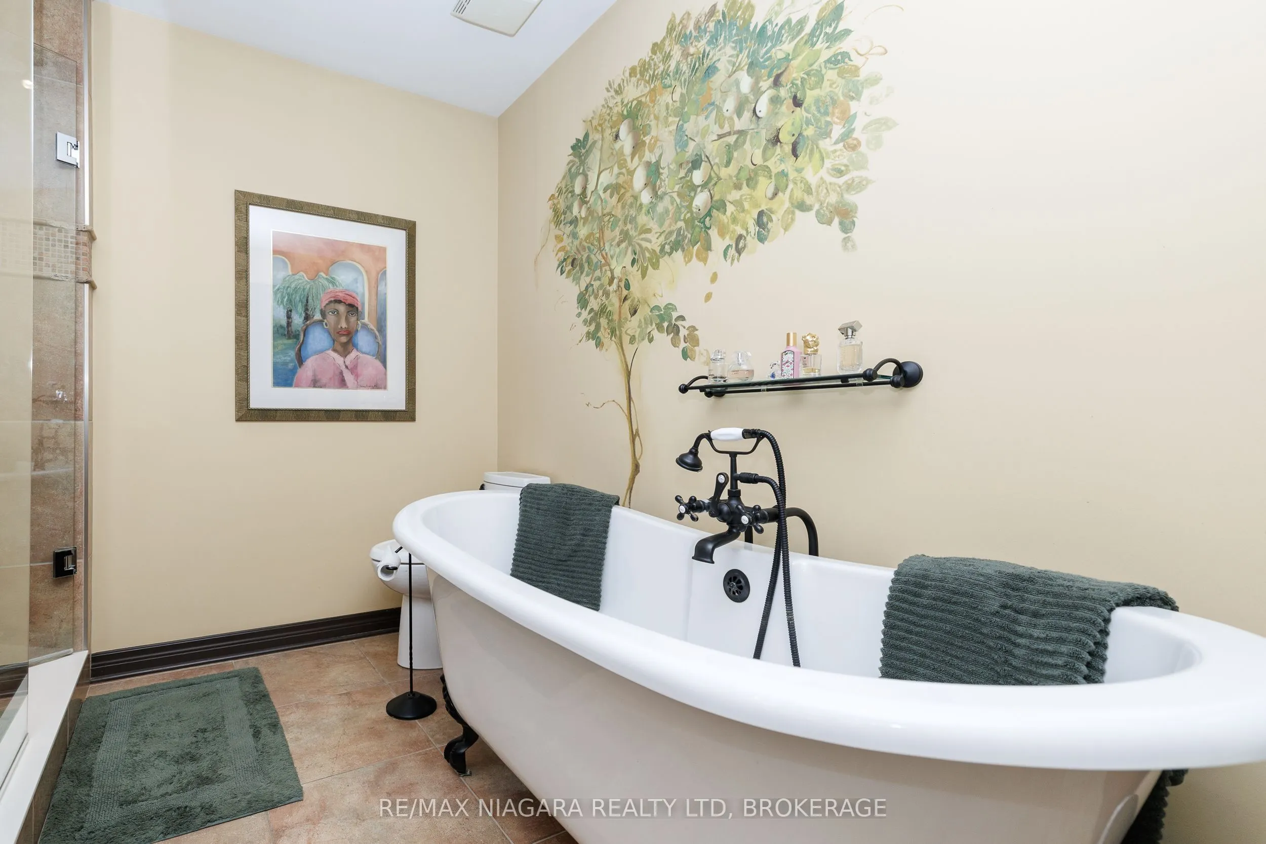 310 Ridge Road S #10
