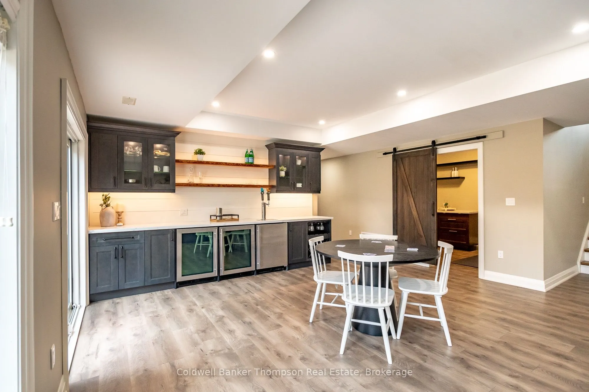 1183 Walker's Glenn Crescent
