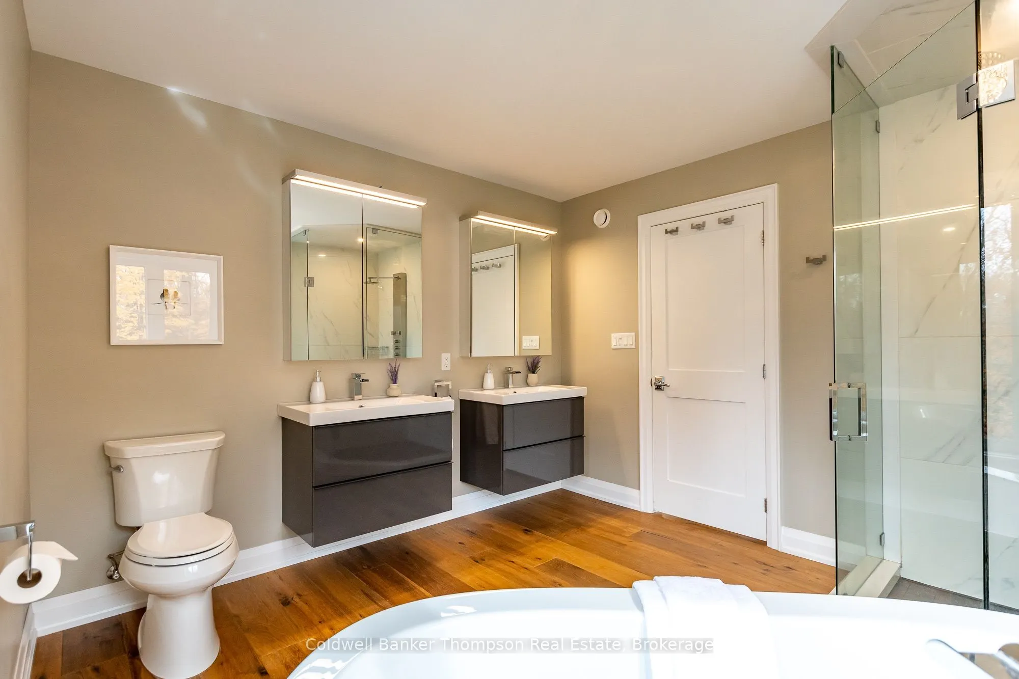 1183 Walker's Glenn Crescent