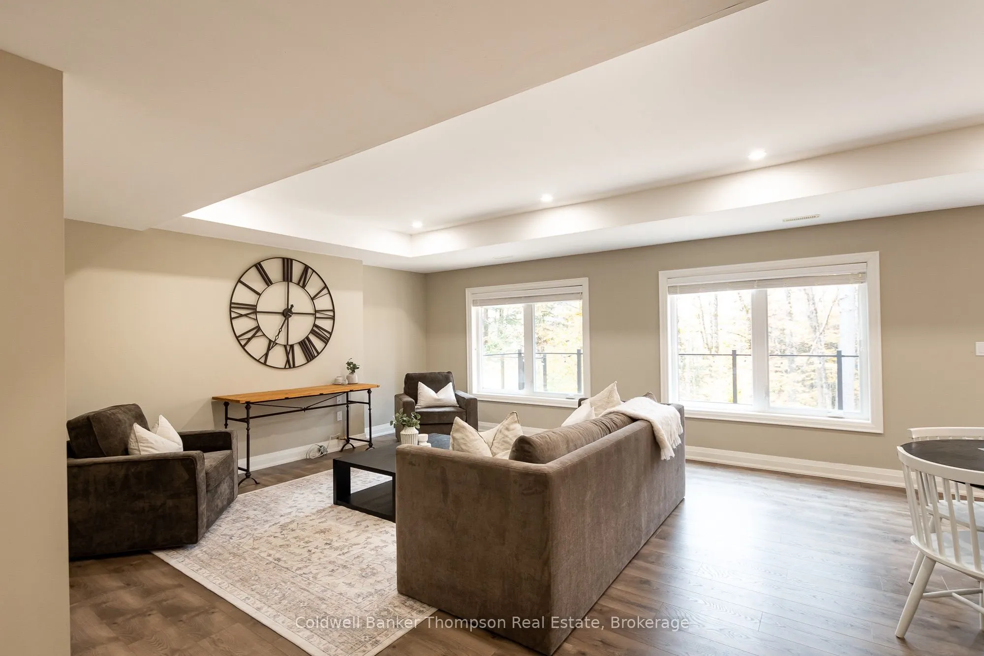 1183 Walker's Glenn Crescent