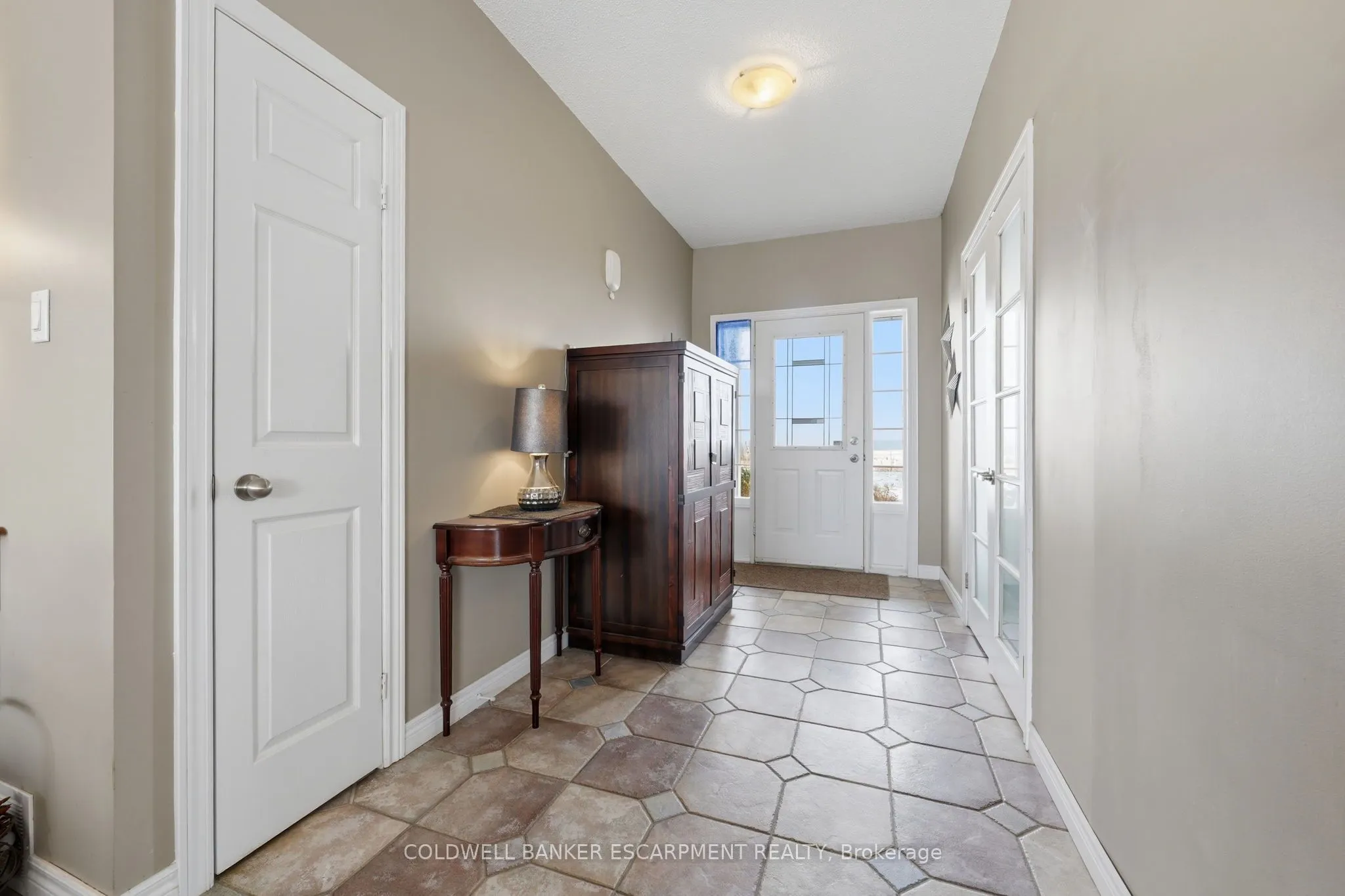 4923 Wellington 44 Road