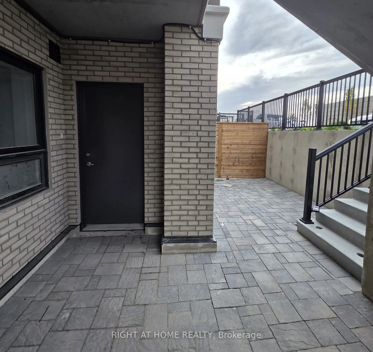 25 Palace St Street #Q8