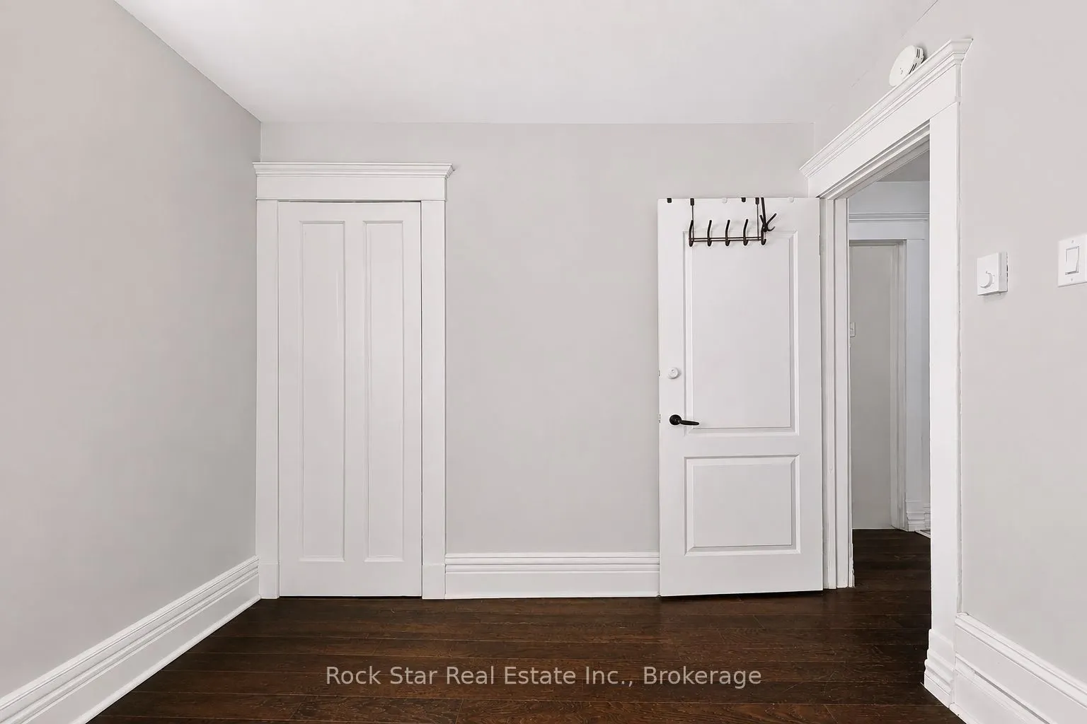 22 Rich Avenue