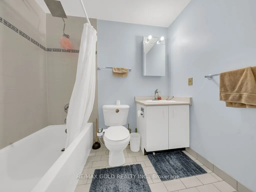 30 Blue Springs Drive #611