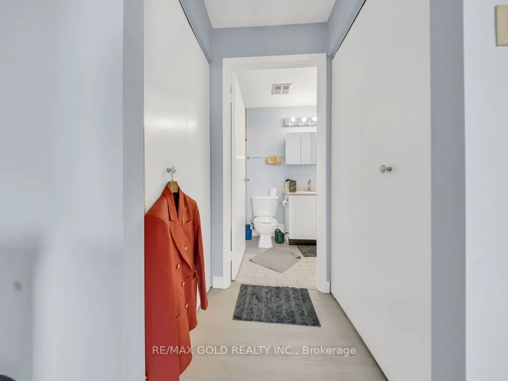 30 Blue Springs Drive #611