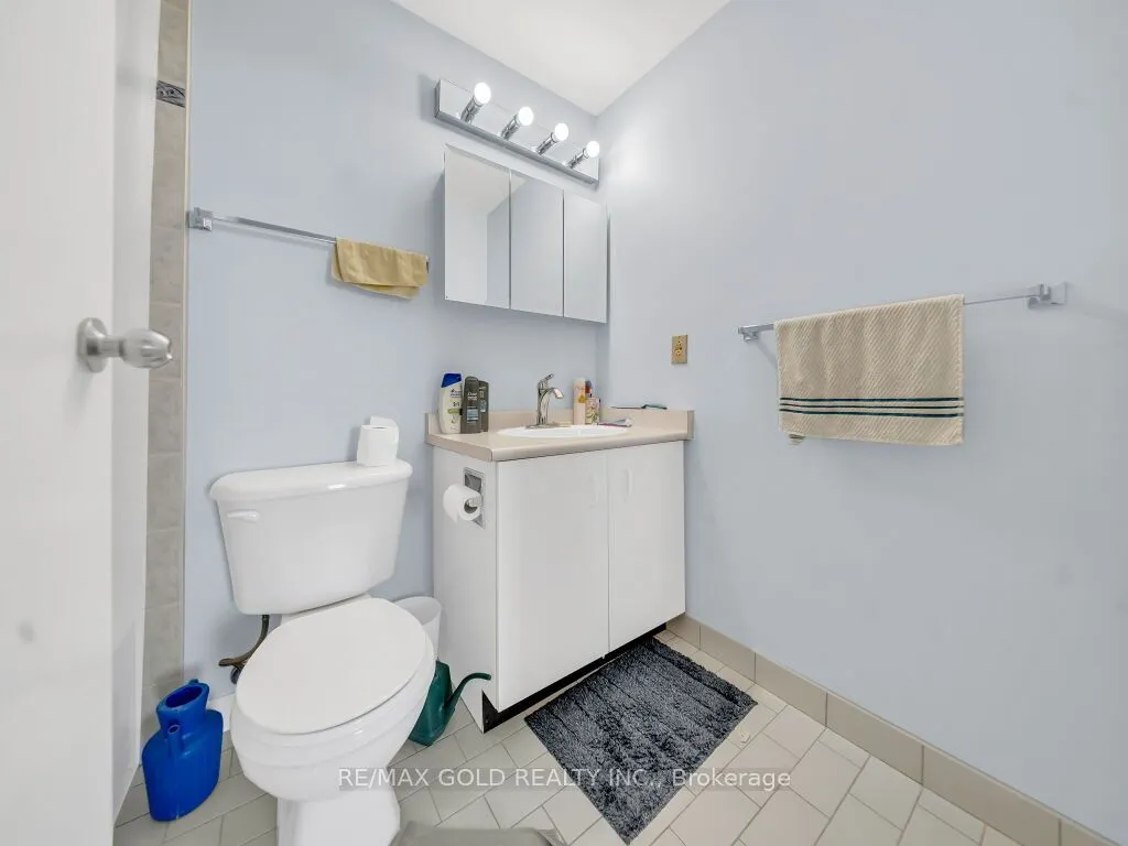 30 Blue Springs Drive #611