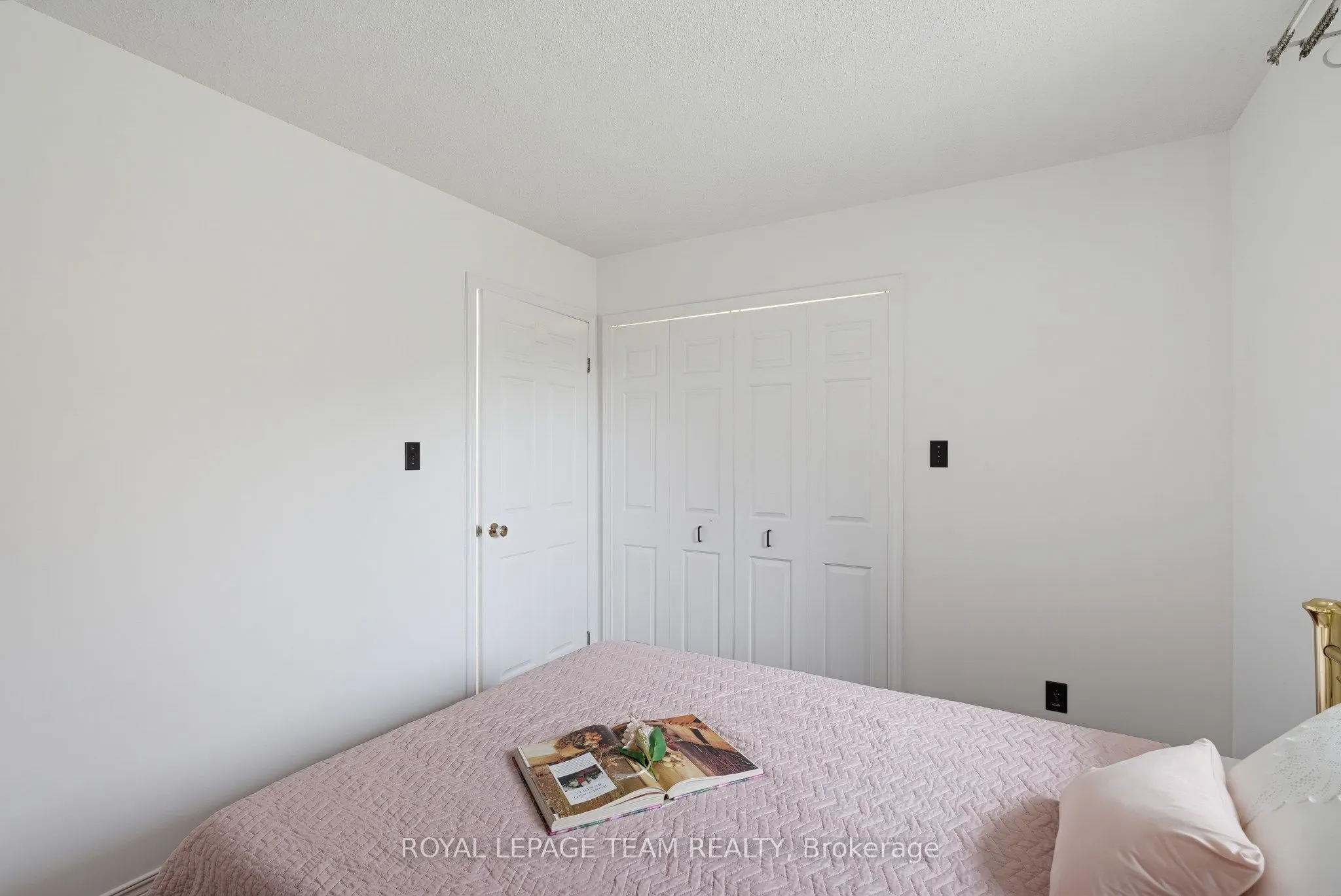612 ELGIN Street
