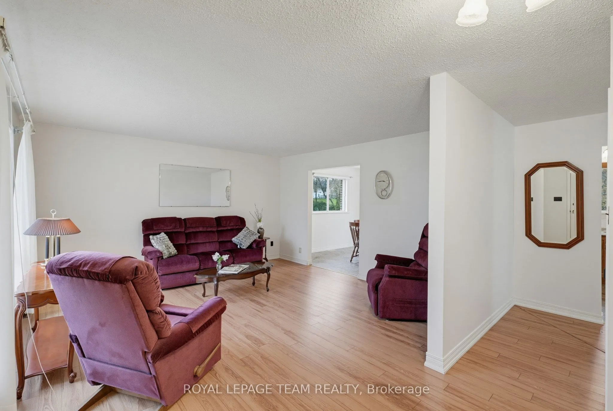 612 ELGIN Street