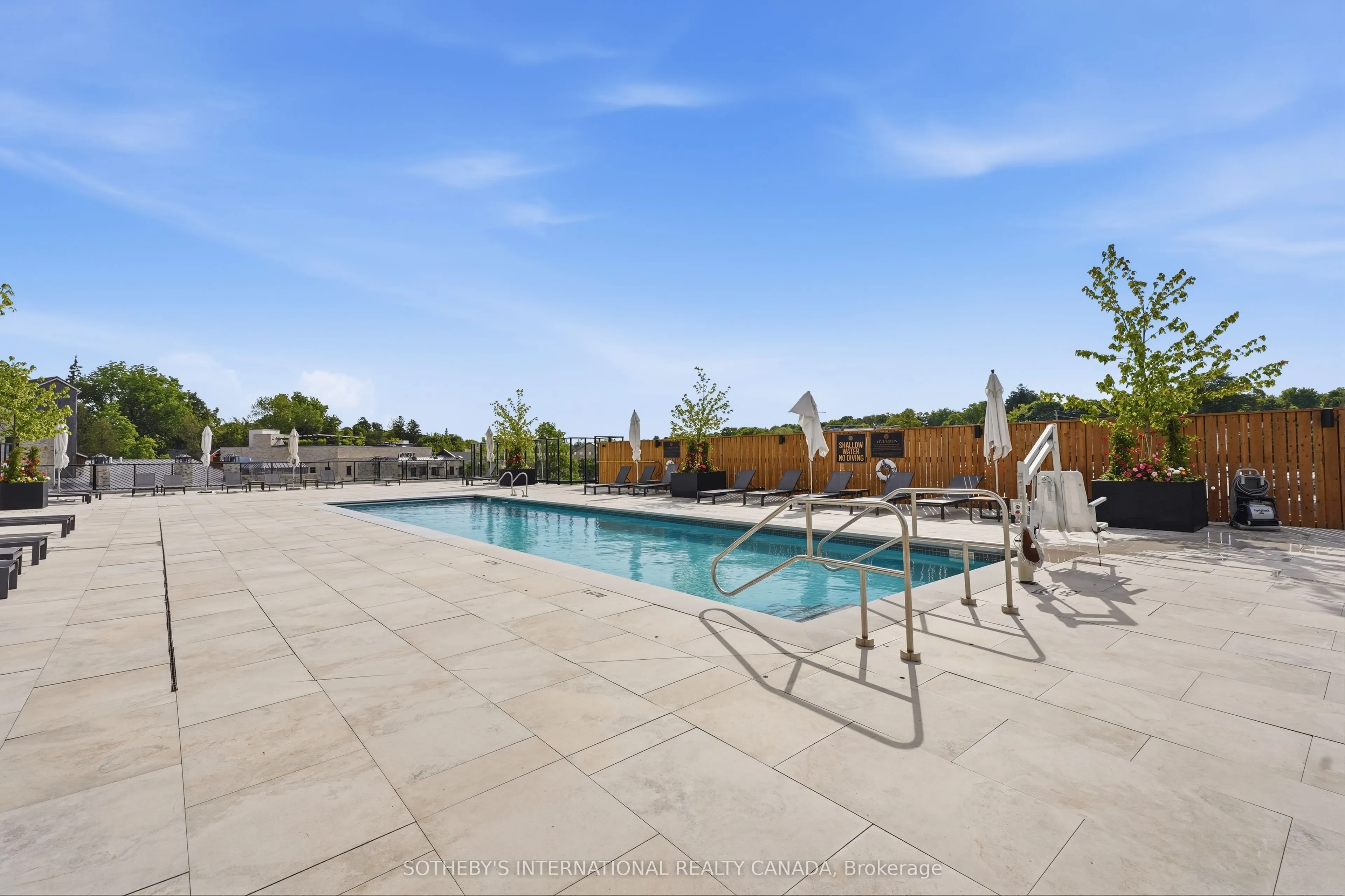 6523 Wellington Road 7 #201