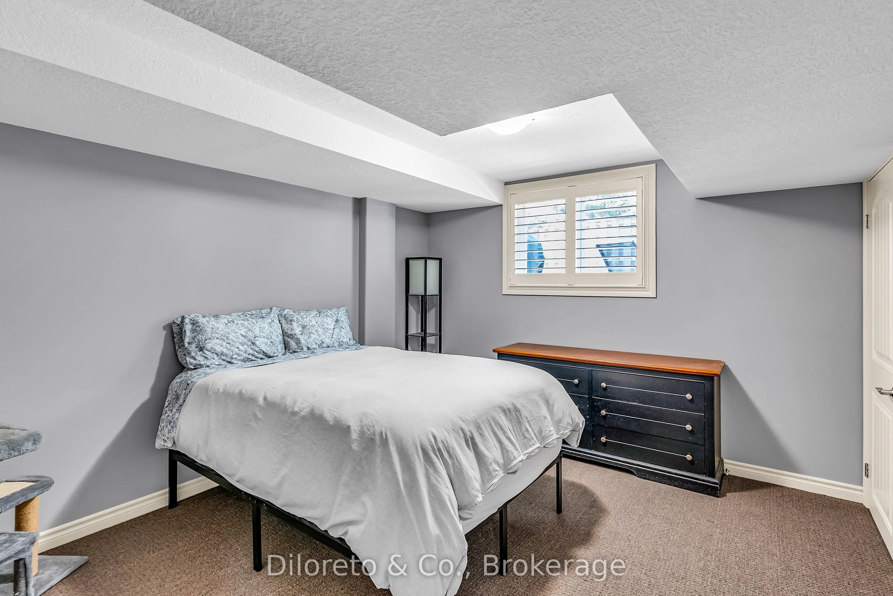 12 Annmoore Crescent #19