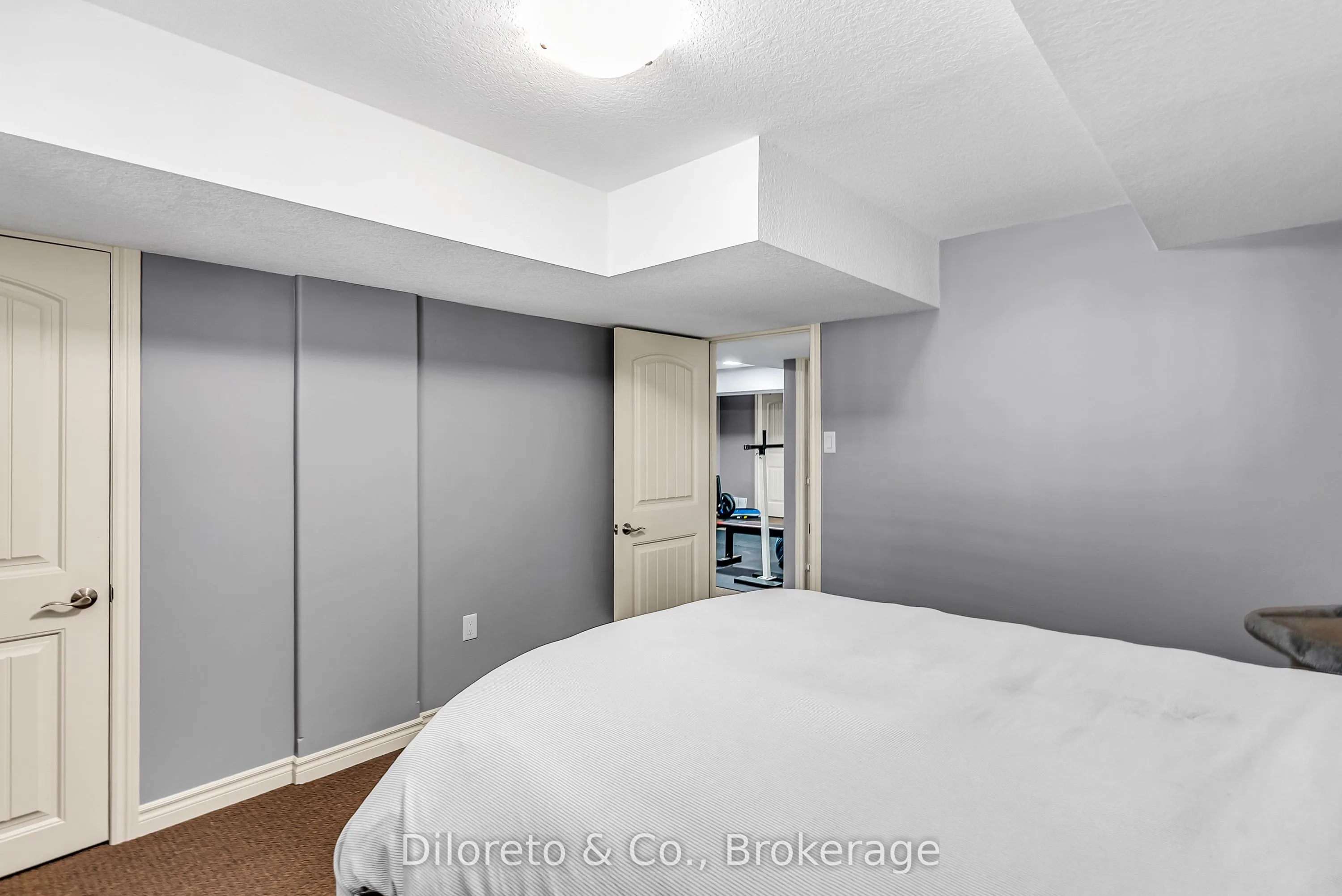 12 Annmoore Crescent #19