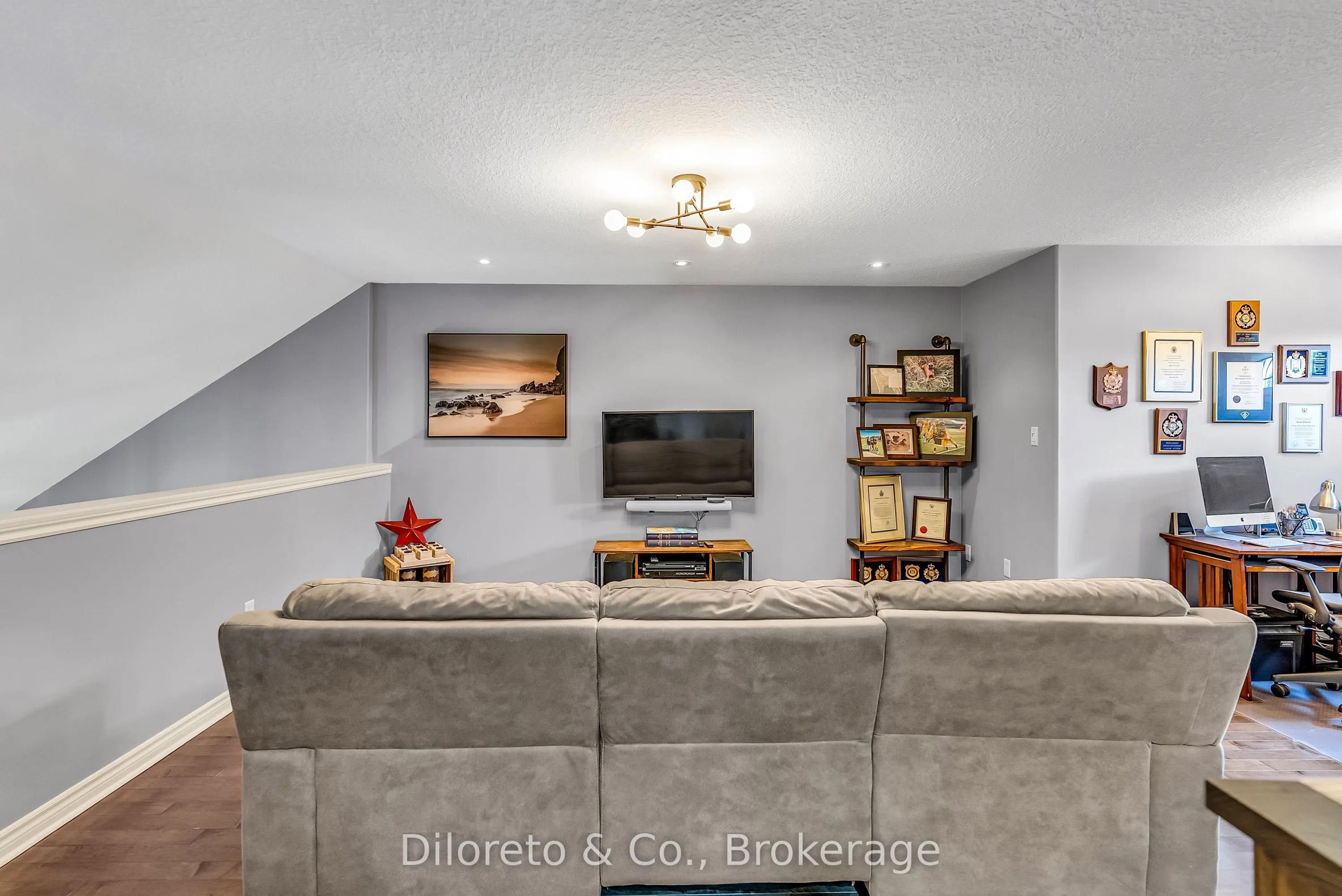 12 Annmoore Crescent #19
