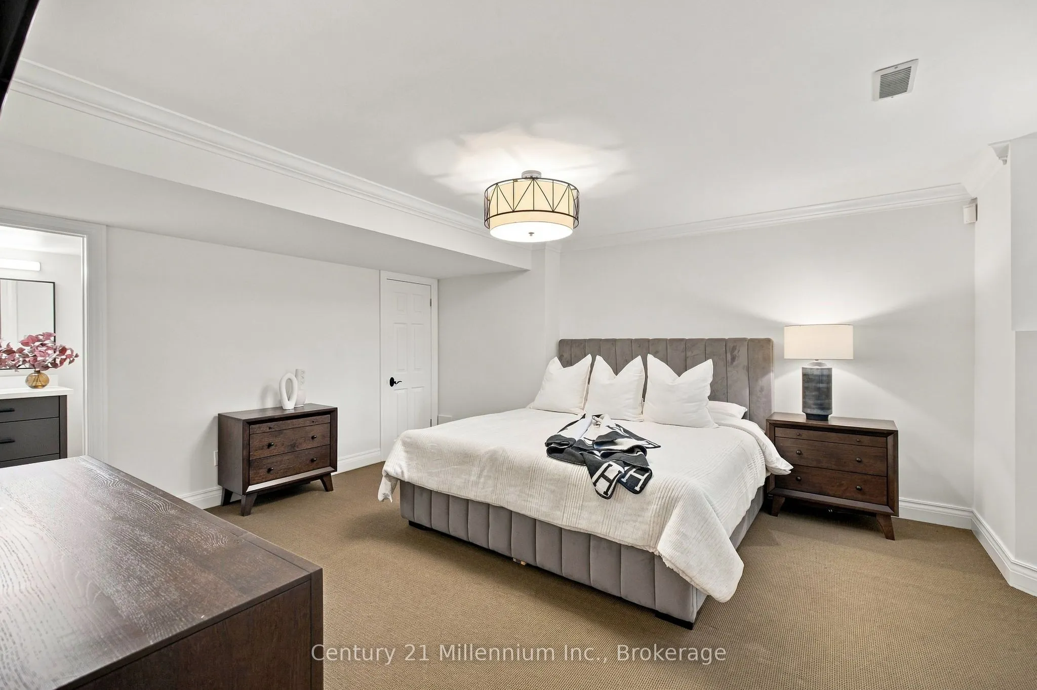 129 Blueski George Crescent