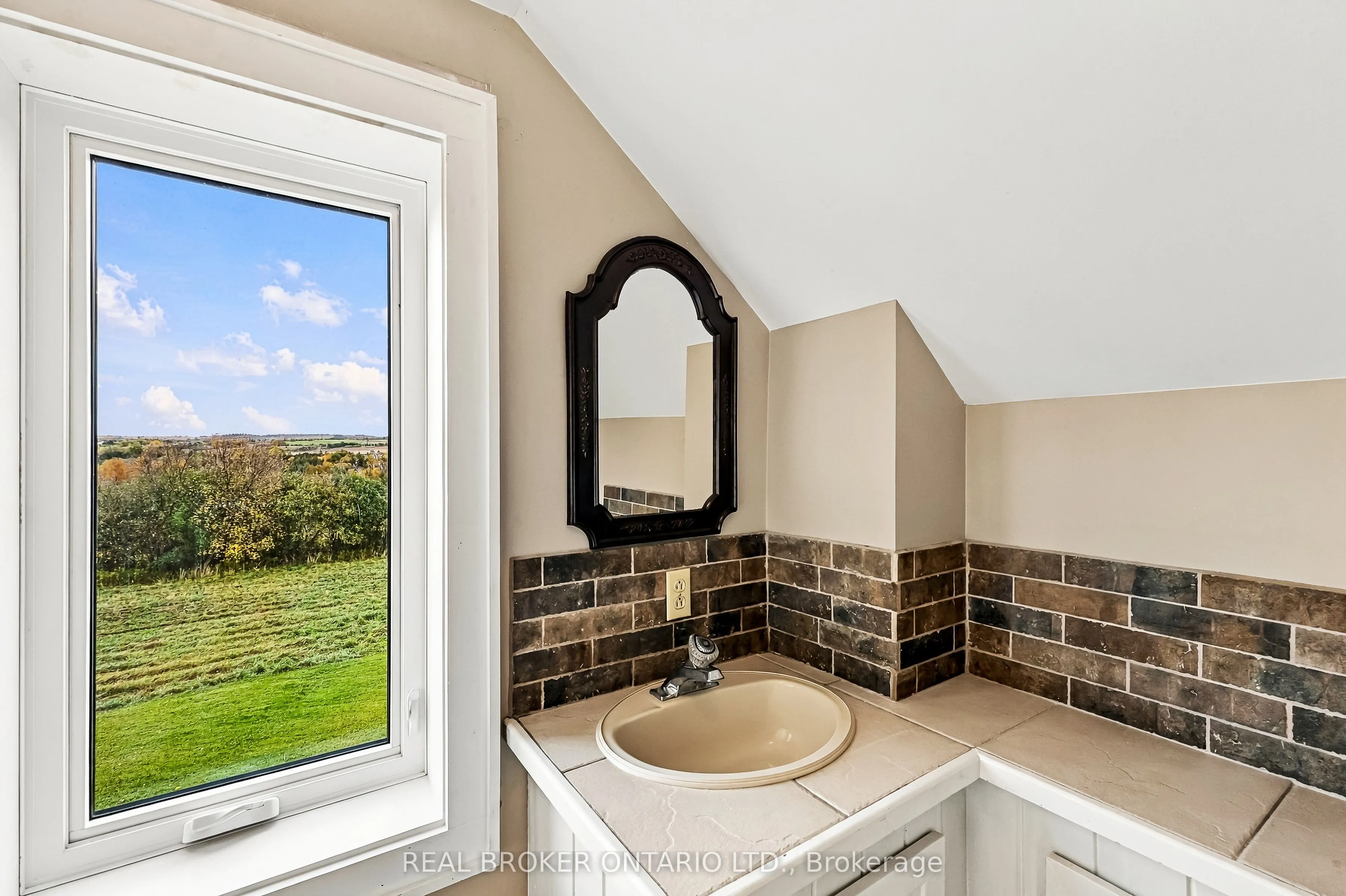 150 Ballyduff Road