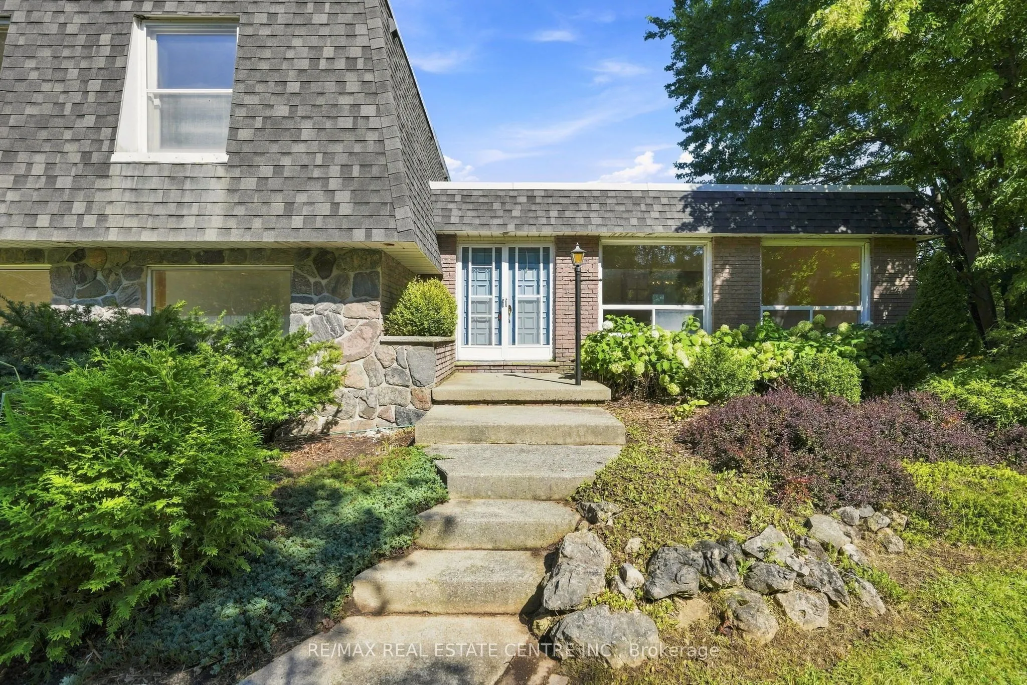 26 Maplewood Drive
