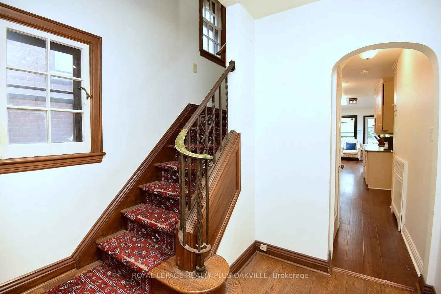 1236 King Street W