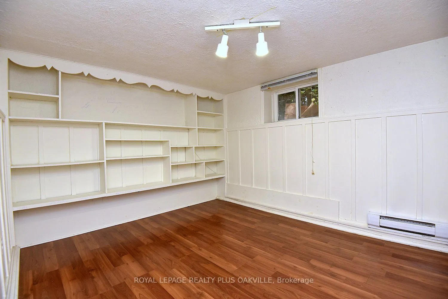 1236 King Street W