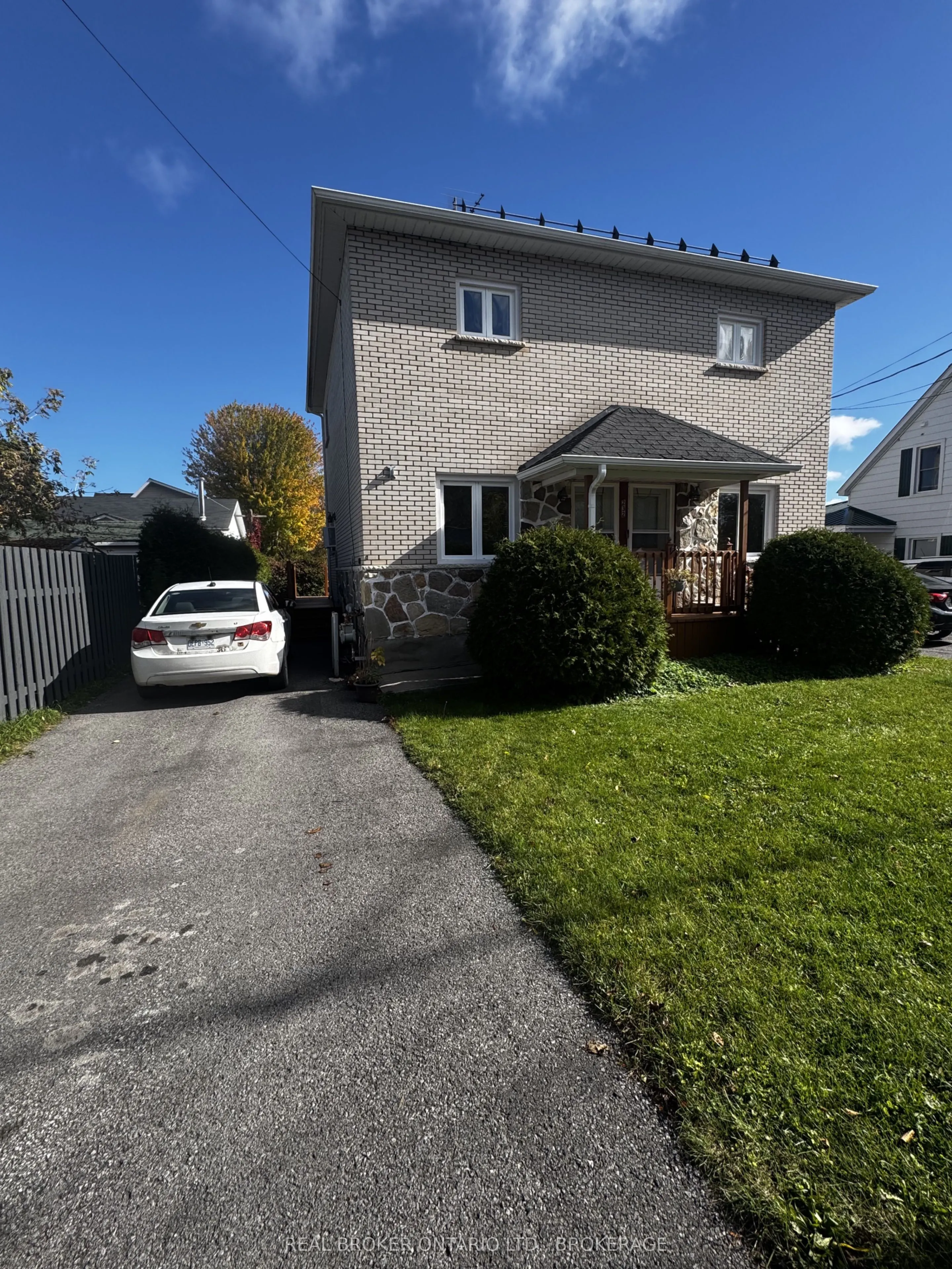 232 EAST BOUNDARY Road