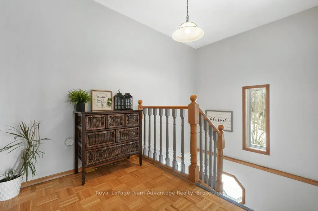 12 Taylor Crescent
