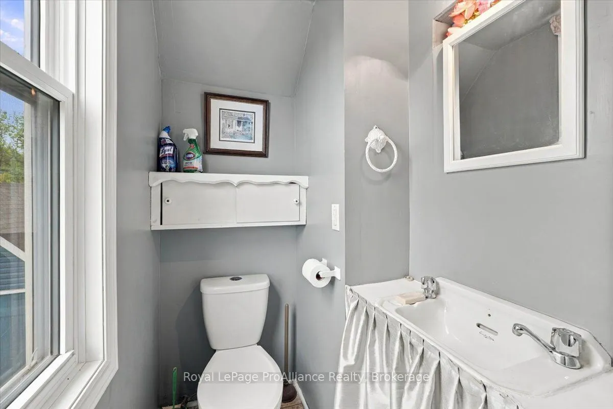 287 Haig's Reach Road