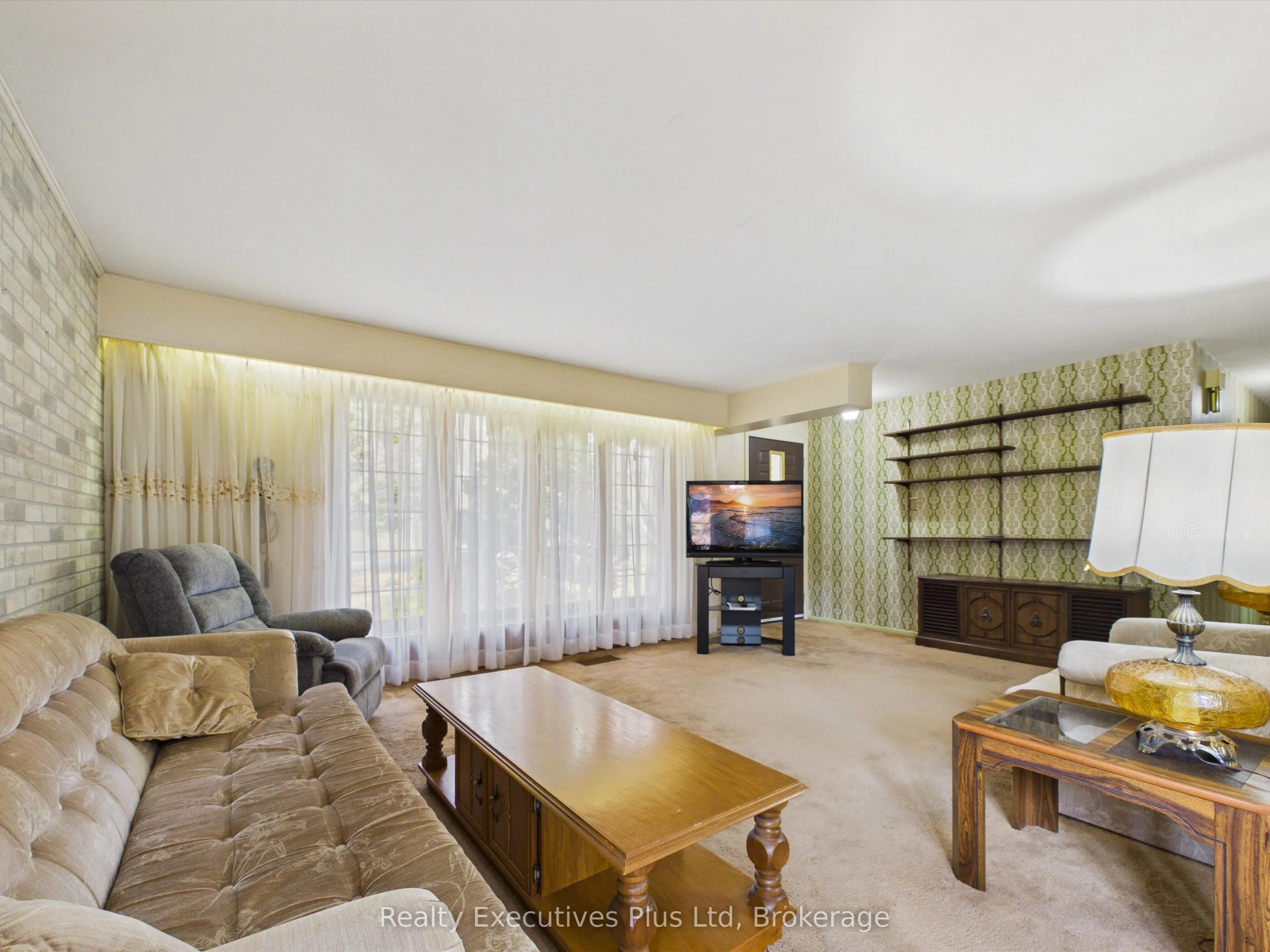 117 Forest Lake Road