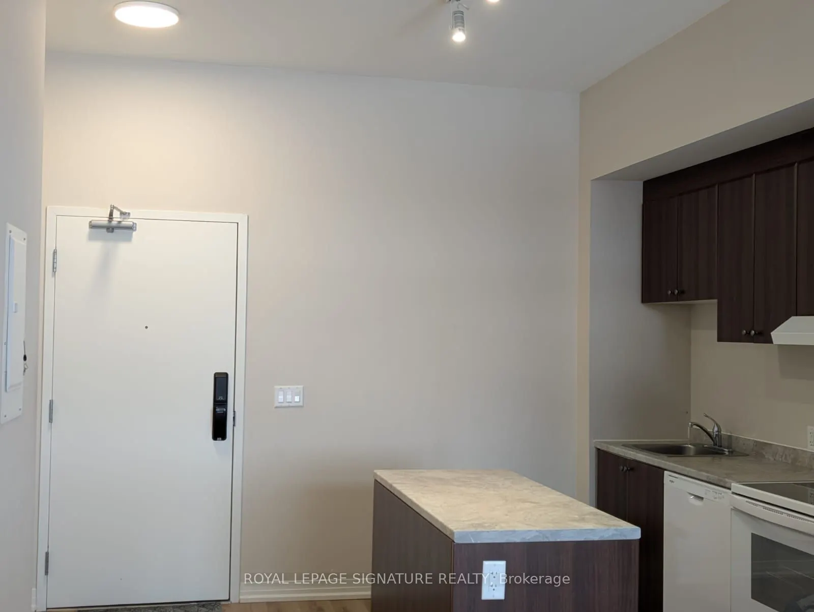 50 Herrick Avenue #UP27