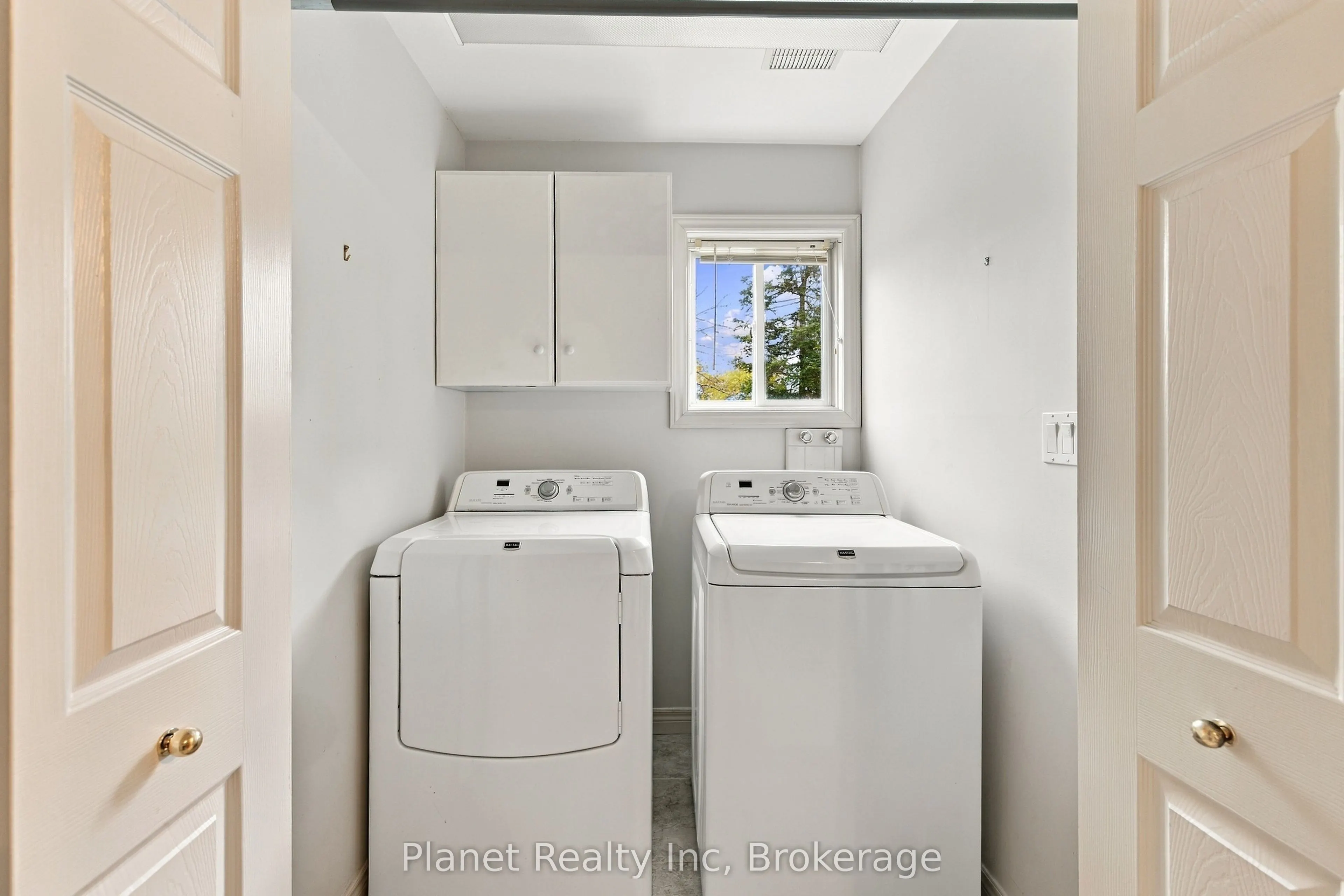 4 Ashcroft Court #0