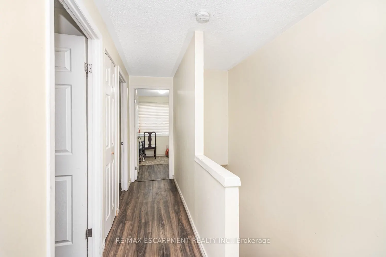 2700 Barton Street E #5