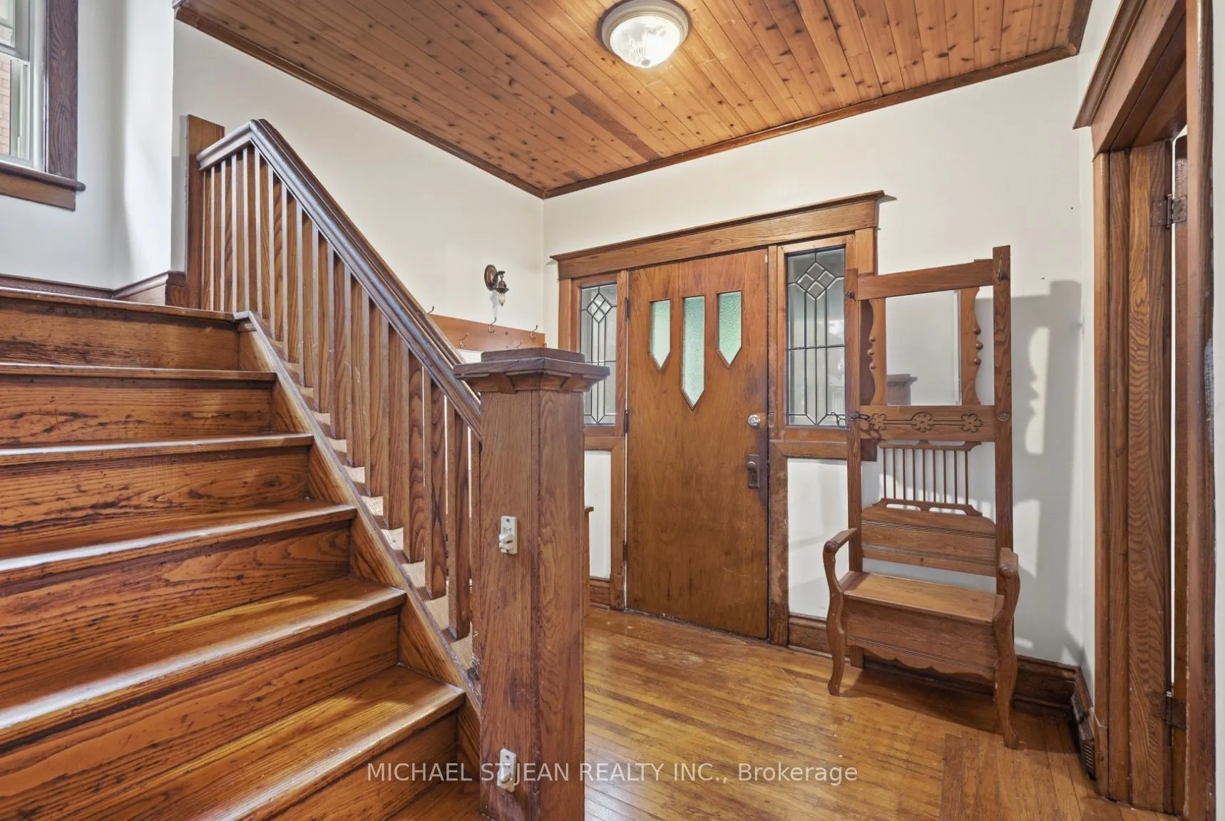 58 Connaught Avenue S