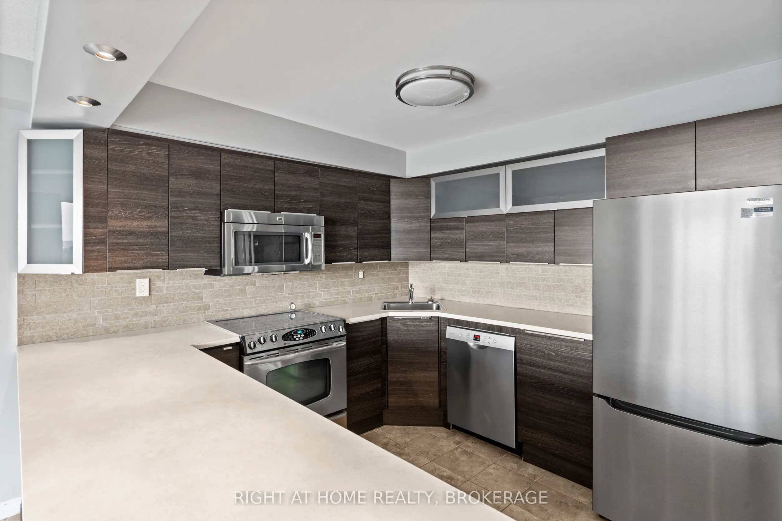162 Martindale Road #801