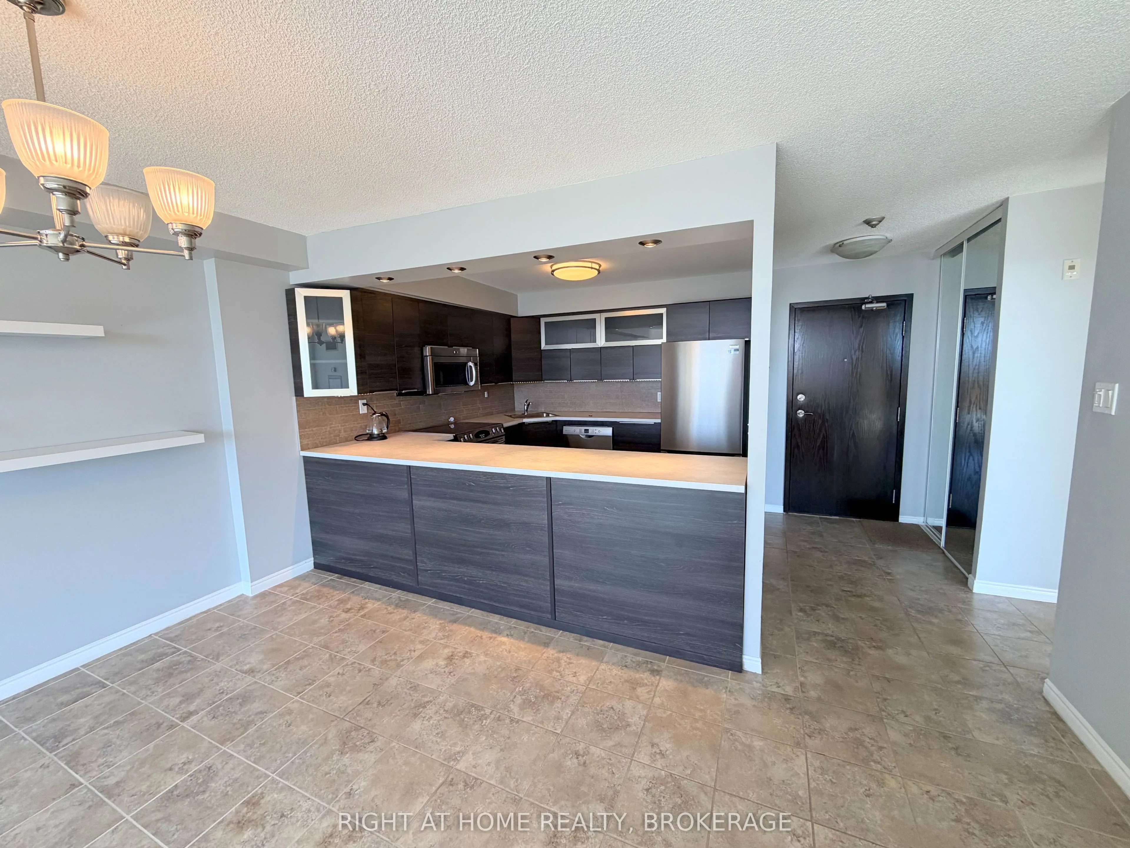 162 Martindale Road #801
