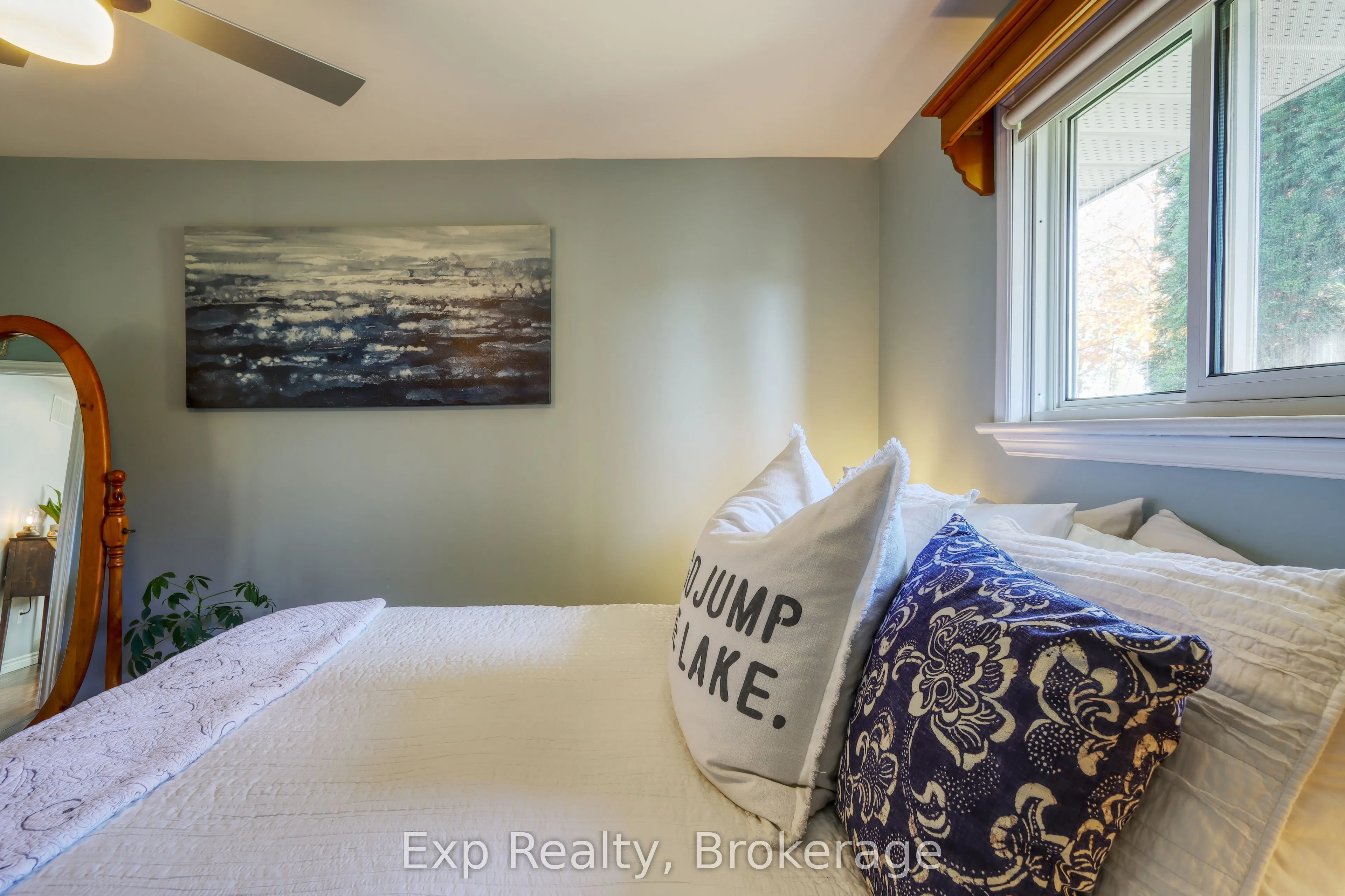 247 Lakeshore Drive