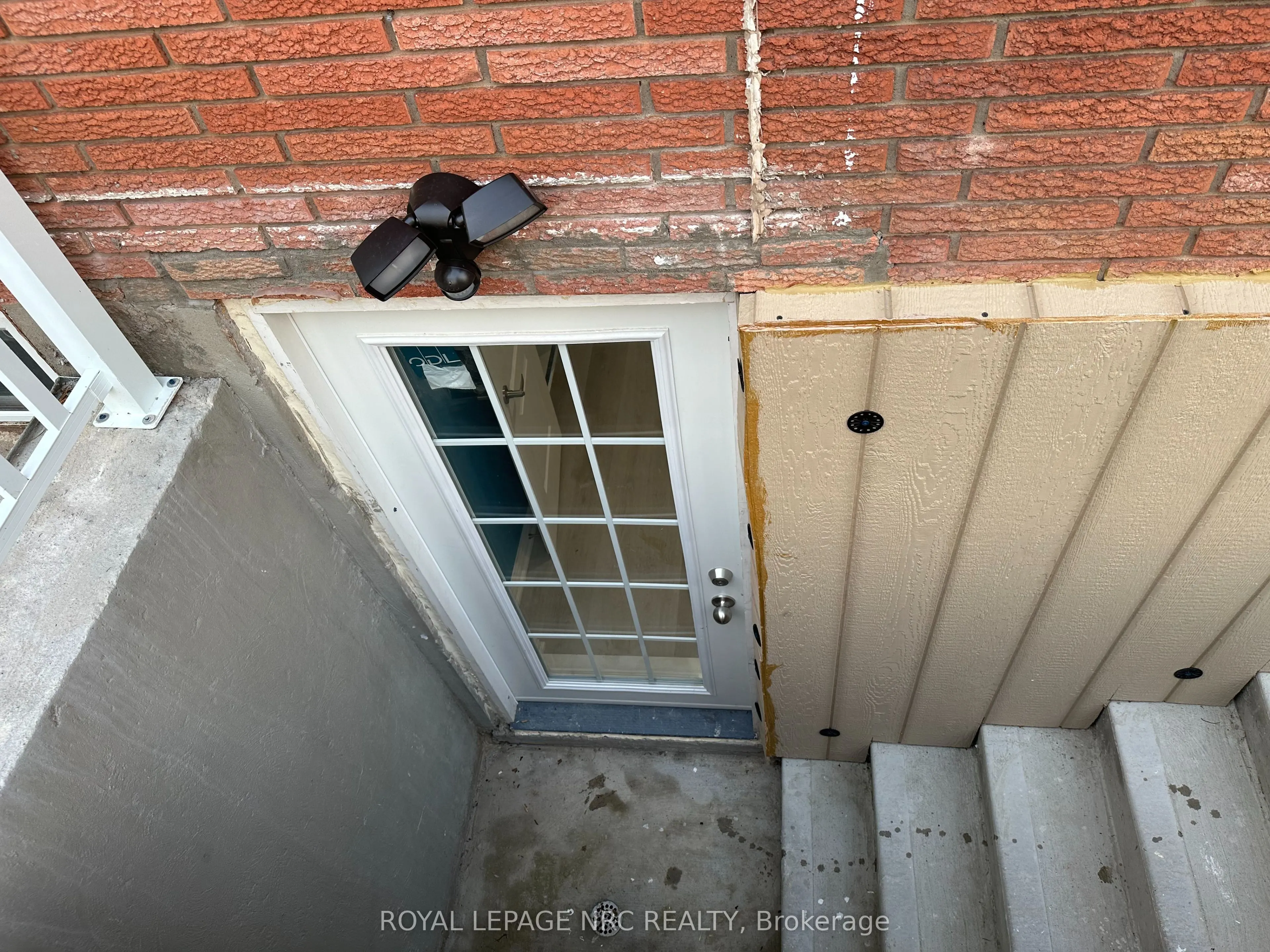 35 O'mara Drive #Lower
