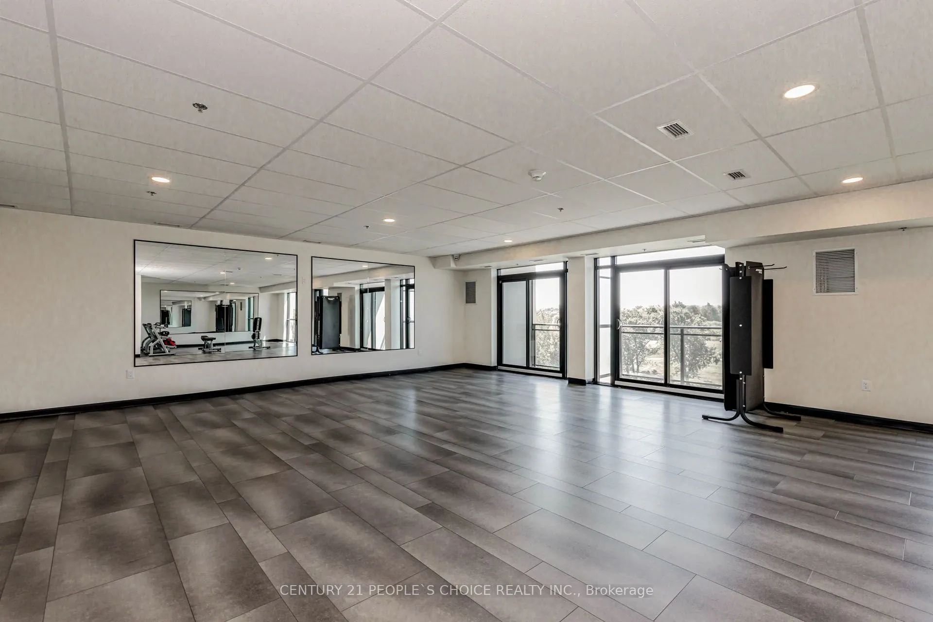 50 Herrick Avenue #206