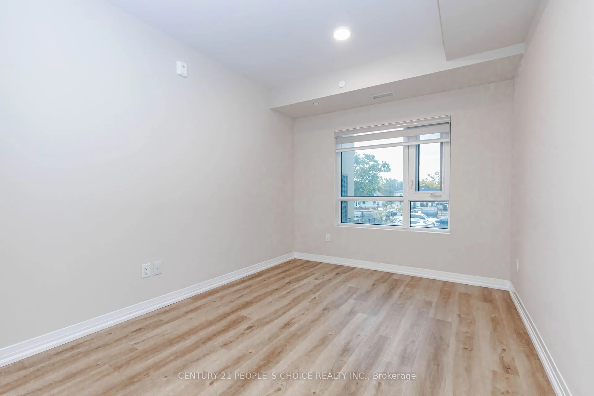 50 Herrick Avenue #206