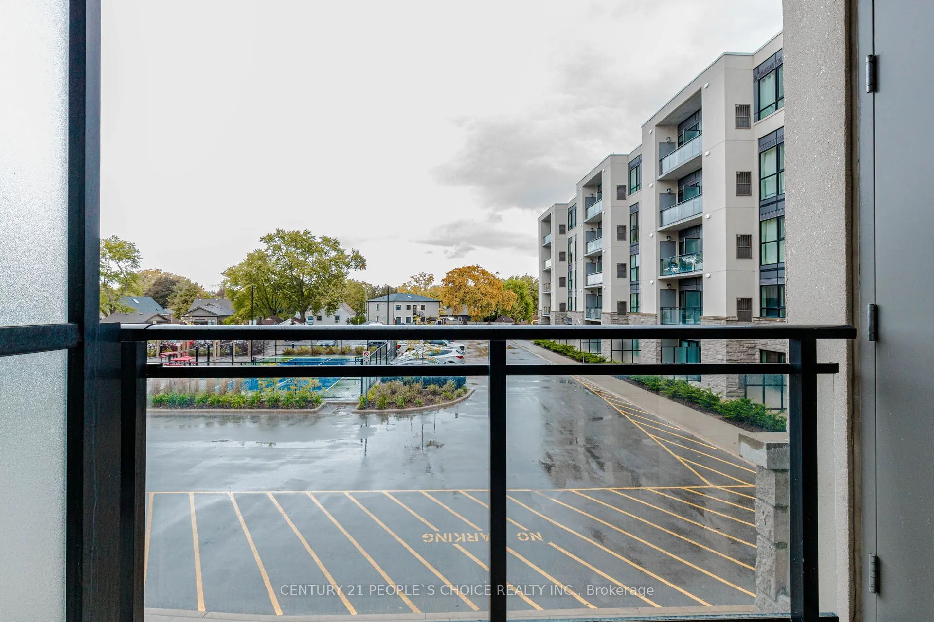 50 Herrick Avenue #206