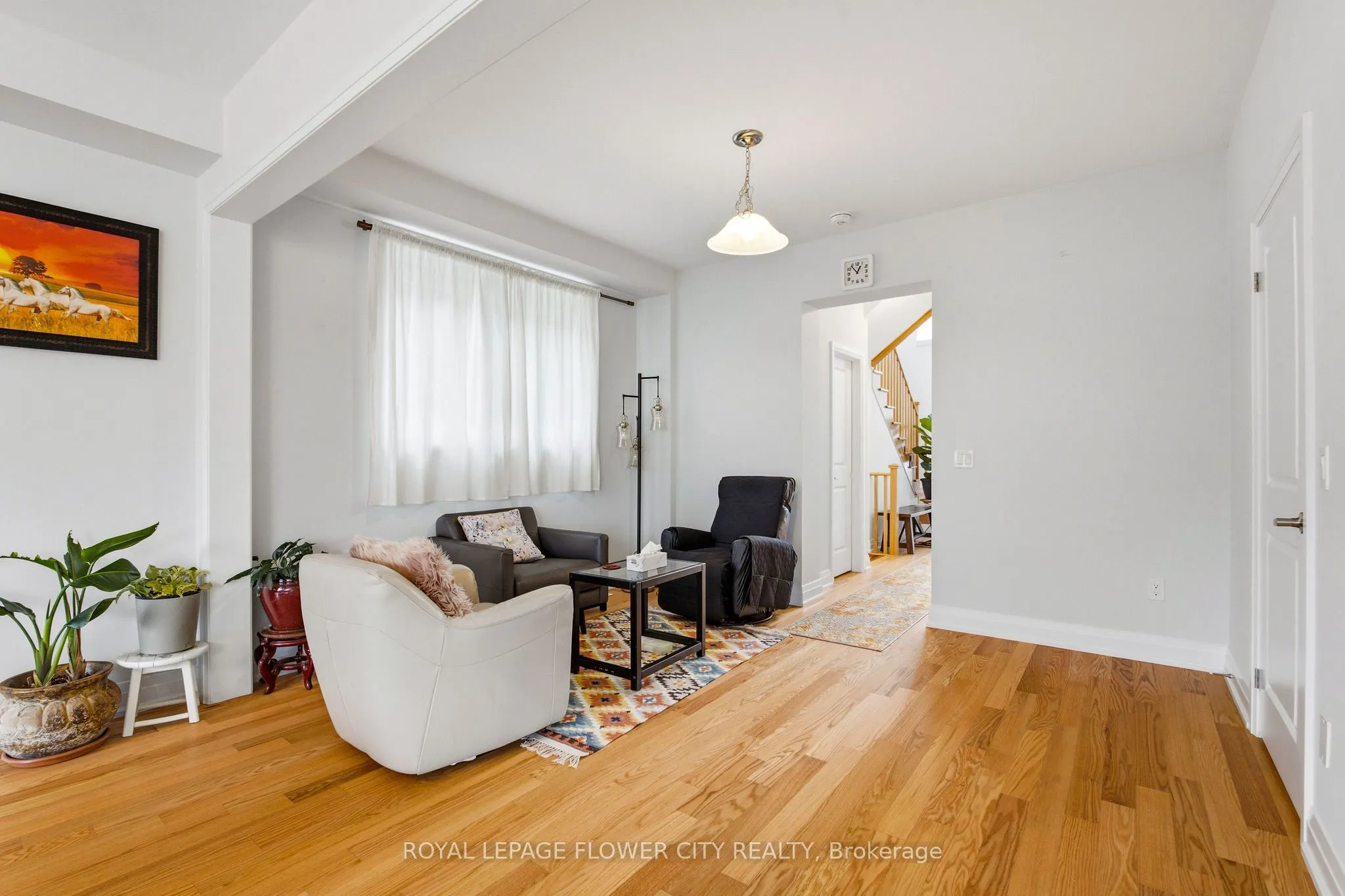 847 Queenston Boulevard