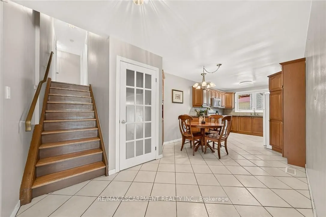3 Harvard Place