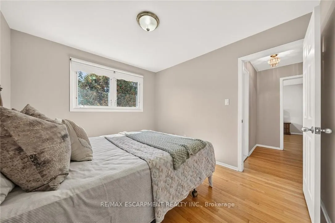 3 Harvard Place