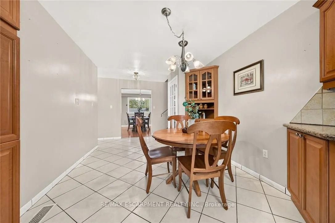 3 Harvard Place