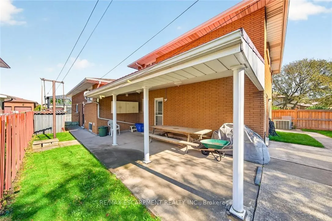3 Harvard Place