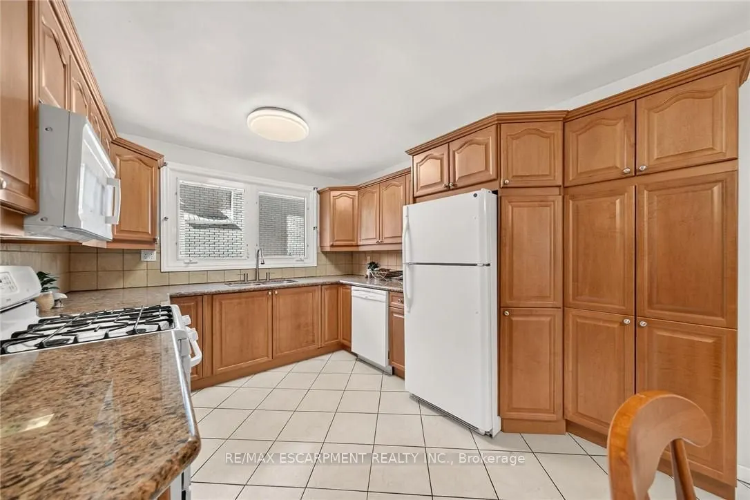 3 Harvard Place