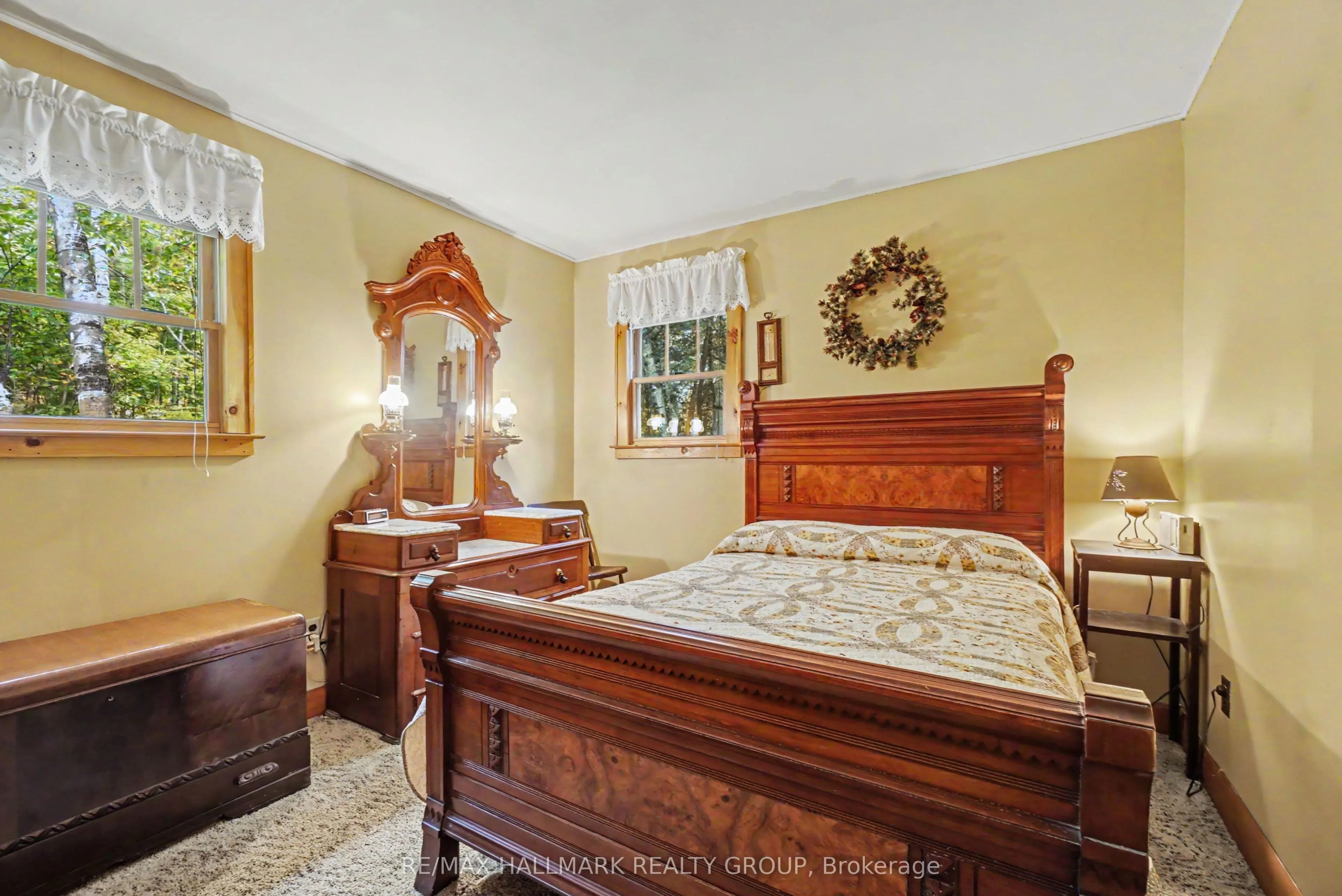 391 Long Lake Road